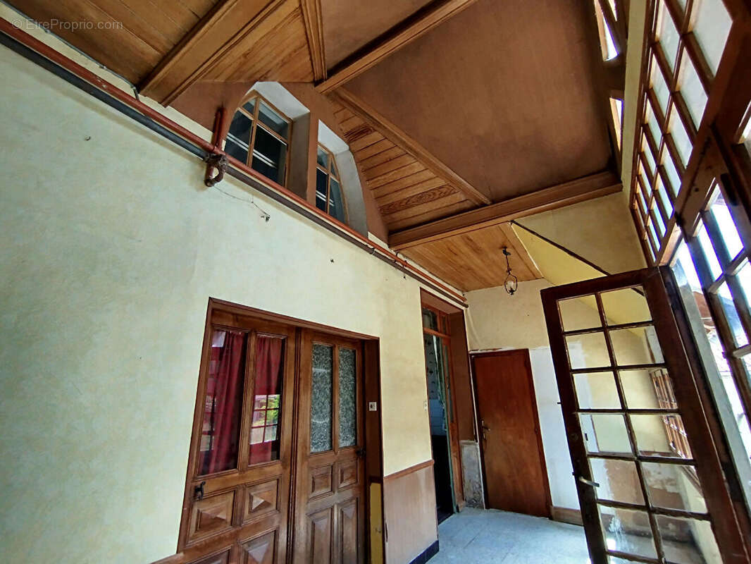 Maison à AISONVILLE-ET-BERNOVILLE