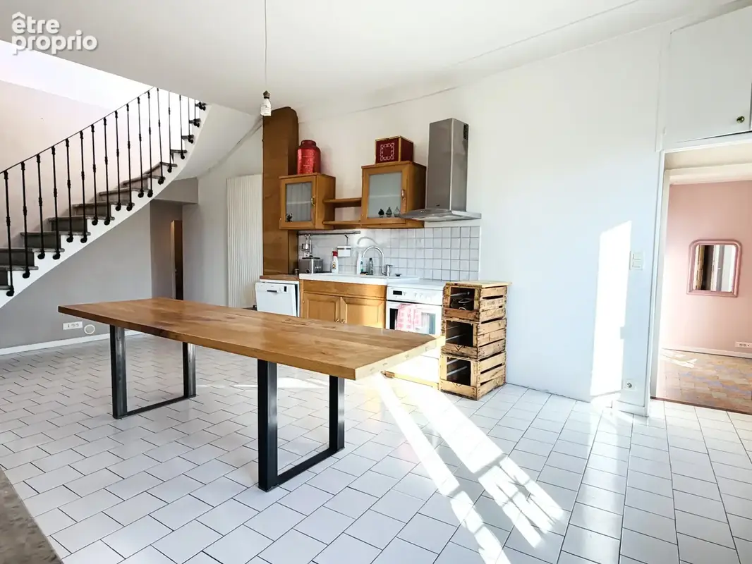 Appartement en duplex T5 avec terrasse au coeur d'Alès - photo 2