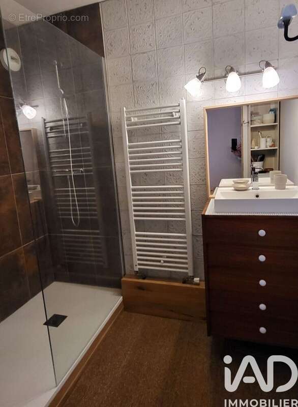 Photo 6 - Appartement à SAINT-GENIS-LAVAL