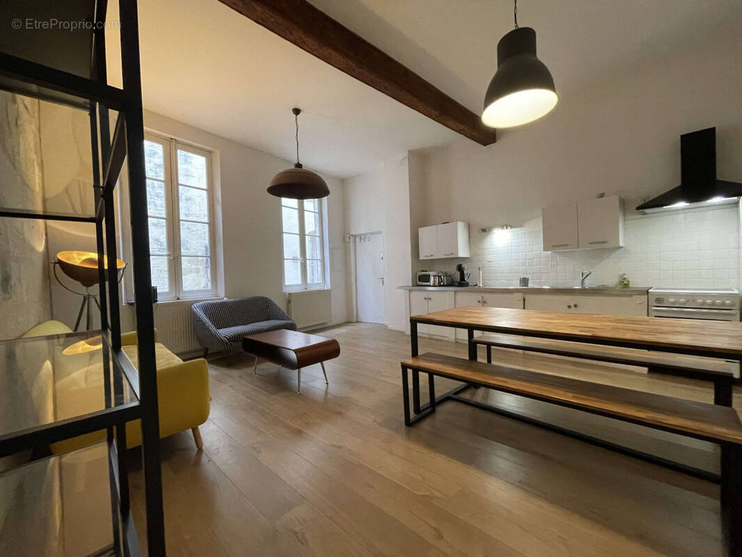 Appartement à ARLES