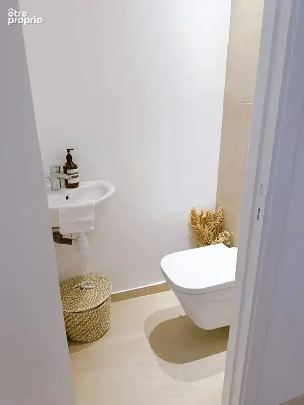 Appartement 2 pièces 56 m² à vendre à Le Cannet (06110) - photo 8