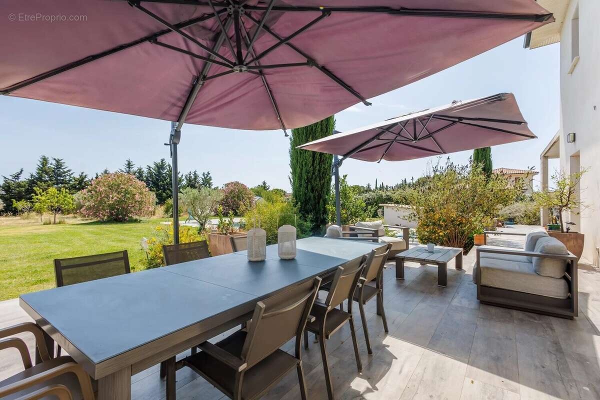 Maison contemporaine avec piscine Campagne Arlésienne - photo 16