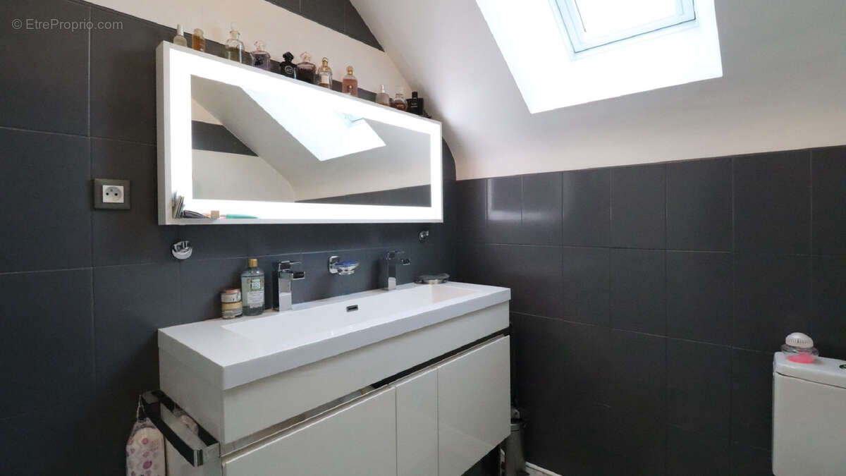 Maison à MOIGNY-SUR-ECOLE