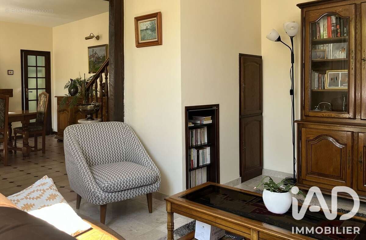 Maison 110 m² à Gagny  - photo 5
