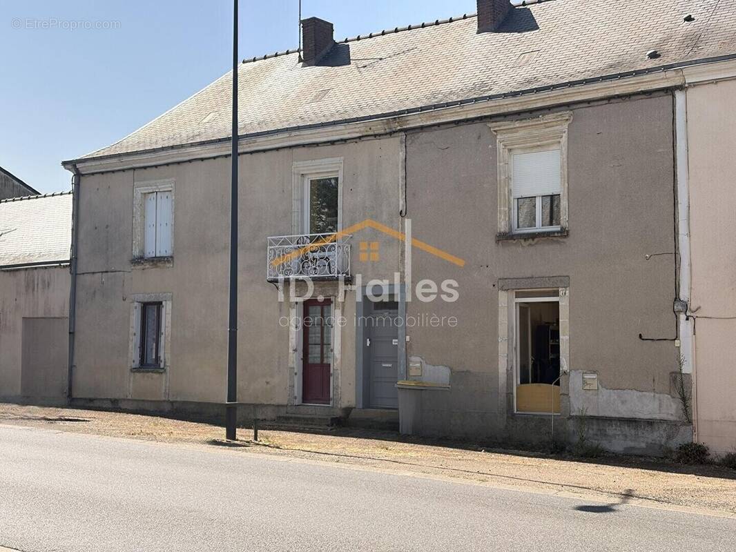 Appartement à RENAZE