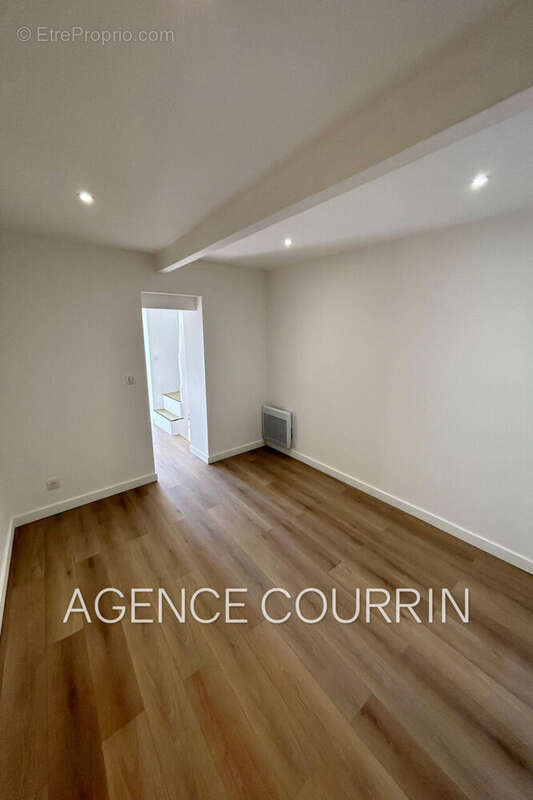 Maison à PEYMEINADE