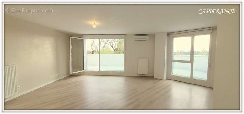 Appartement à VILLENAVE-D'ORNON