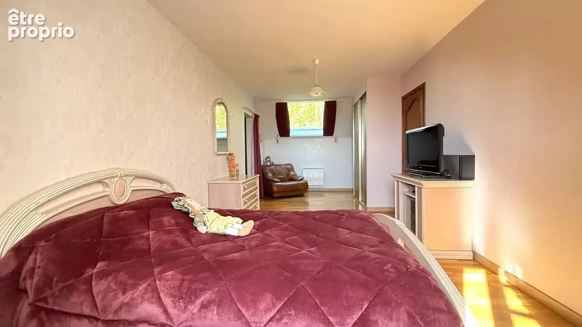 Maison 8 pièces de 203m² - photo 13