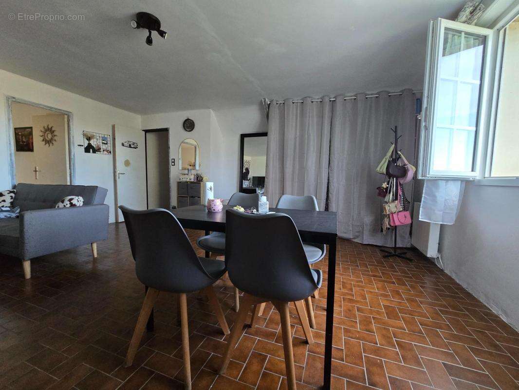 Maison à BEAUCE