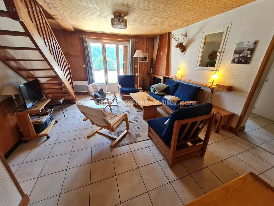 Appartement à LES THUILES