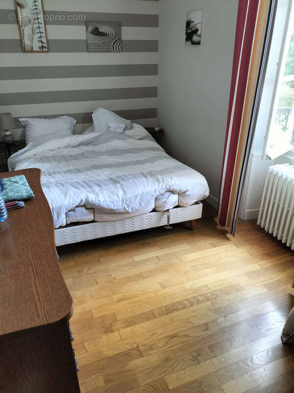 Maison à L&#039;HUISSERIE