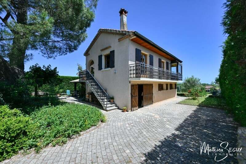 Maison à MORNANT