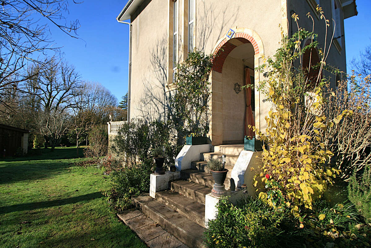 Maison à LE BUGUE
