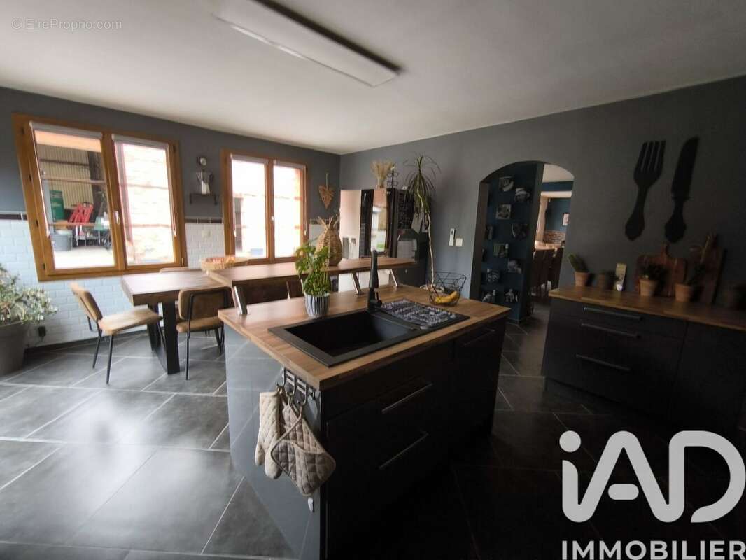 Photo 8 - Maison à VERCHAIN-MAUGRE