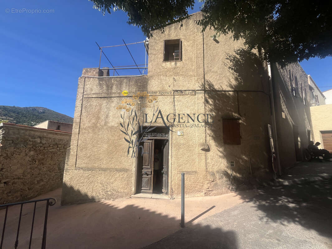 Maison à AREGNO