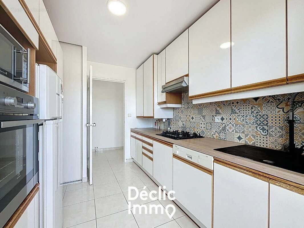 Appartement à MANDELIEU-LA-NAPOULE