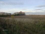 Terrain à FLERS-SUR-NOYE