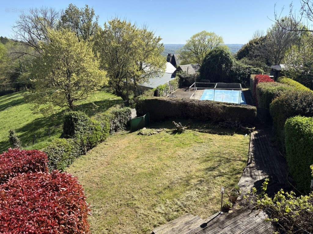 Maison à SAINT-SOLVE