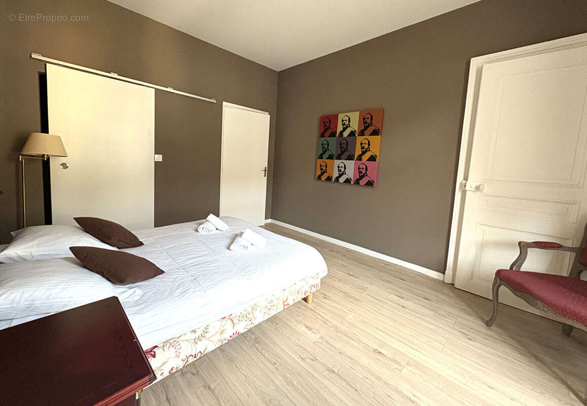 Appartement à PLOMBIERES-LES-BAINS