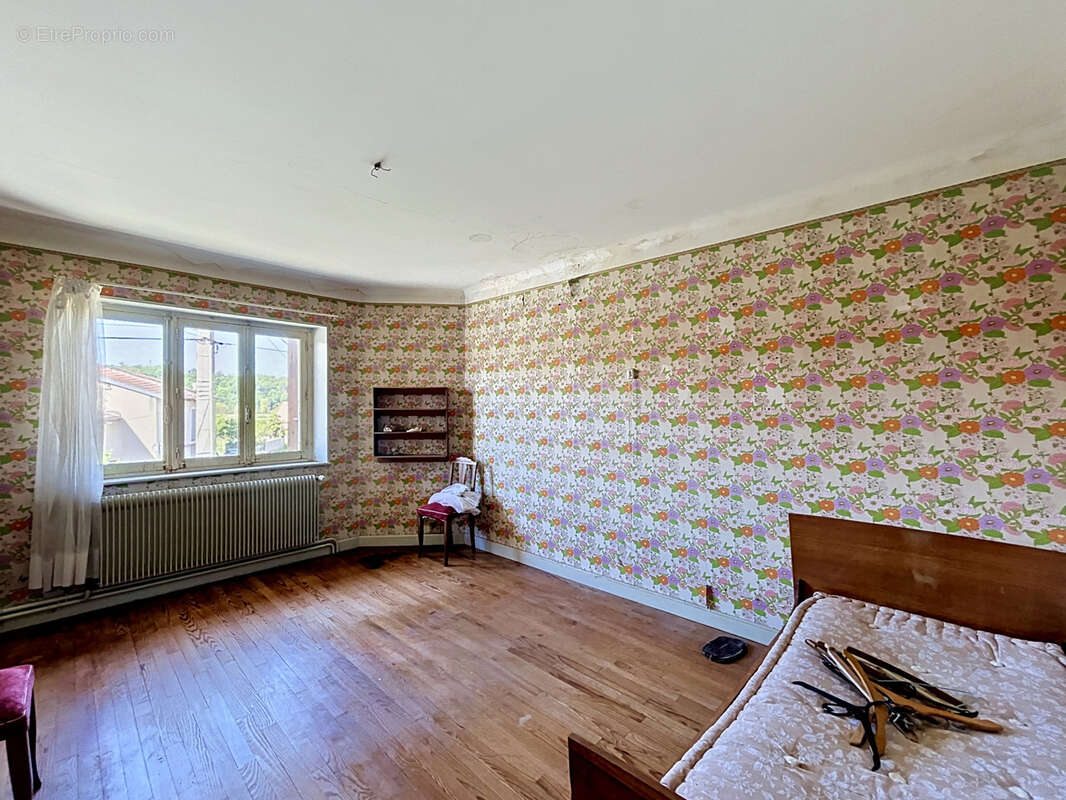 Maison à EUVILLE