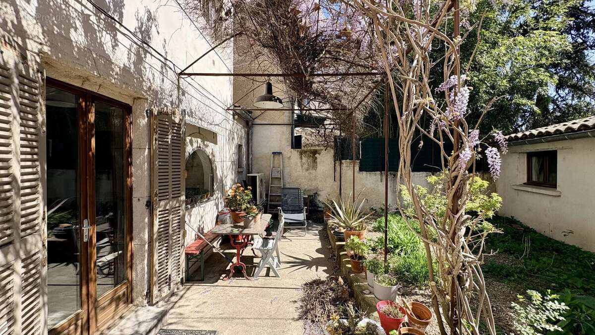 Maison à AVIGNON