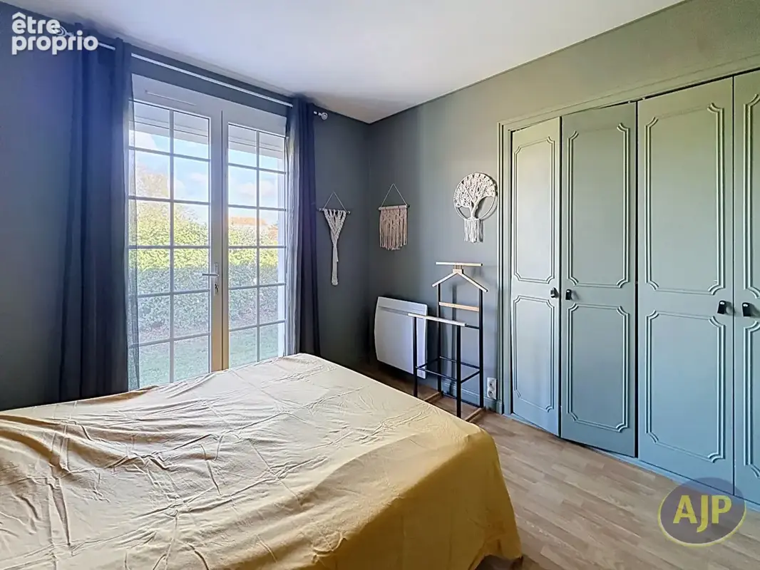 Maison Saint Urbain 5 pièces - photo 8