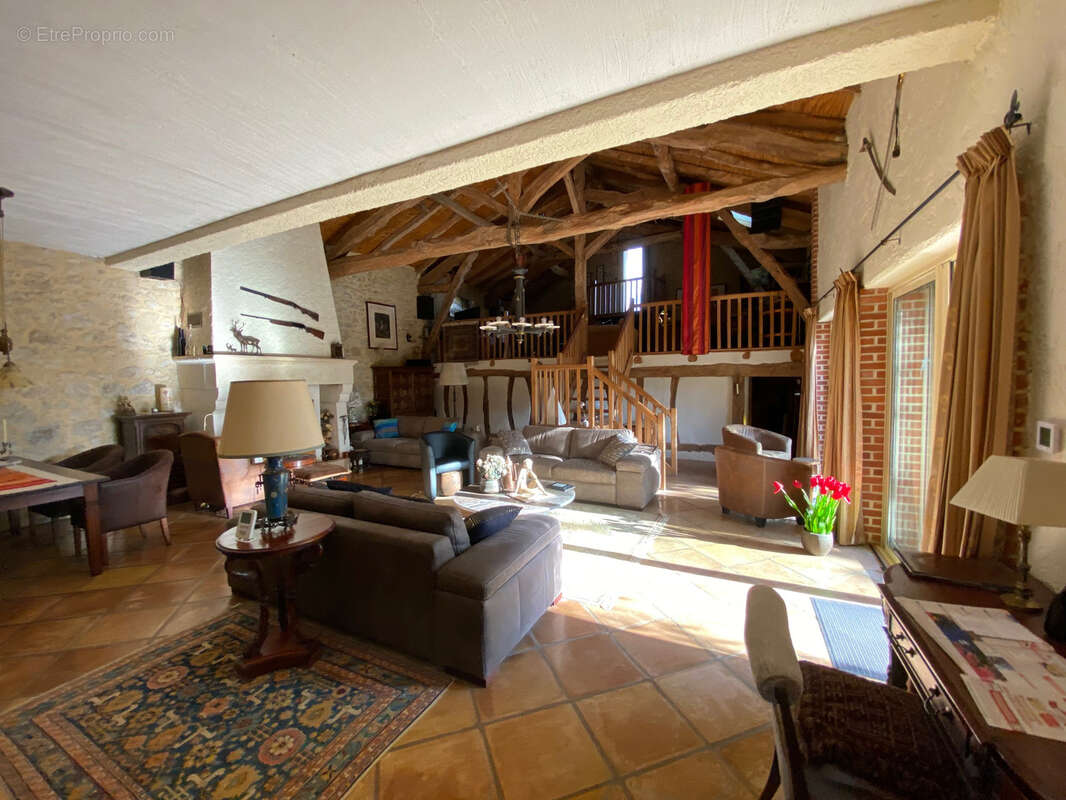 Maison à PESCADOIRES