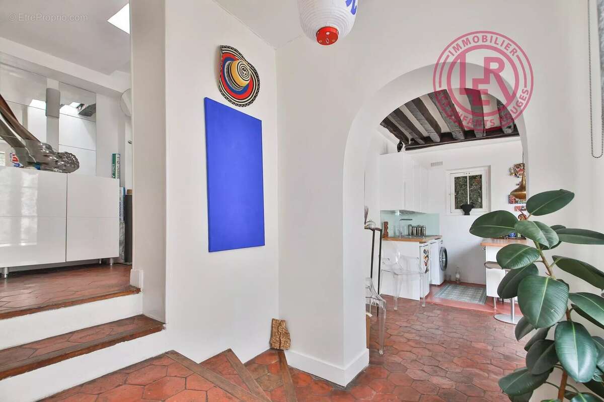 Appartement à PARIS-3E