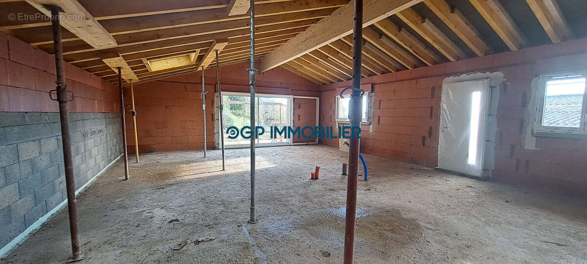 Maison à CASTELNAU-D'ESTRETEFONDS