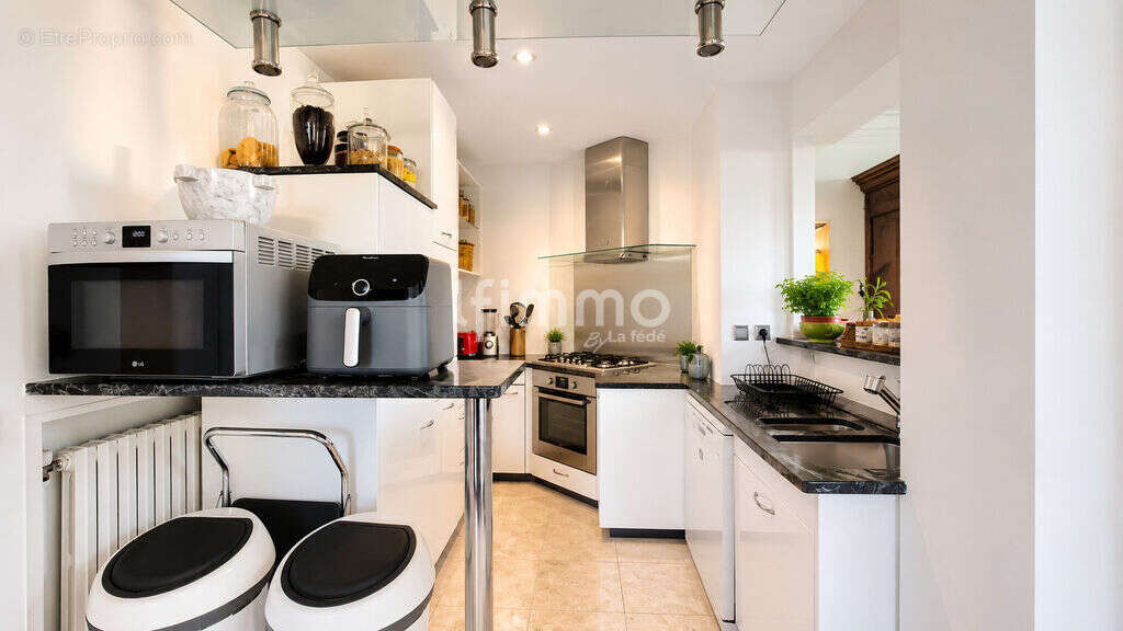 Maison de charme avec grand jardin et terrasse – Calme, proche R - photo 3
