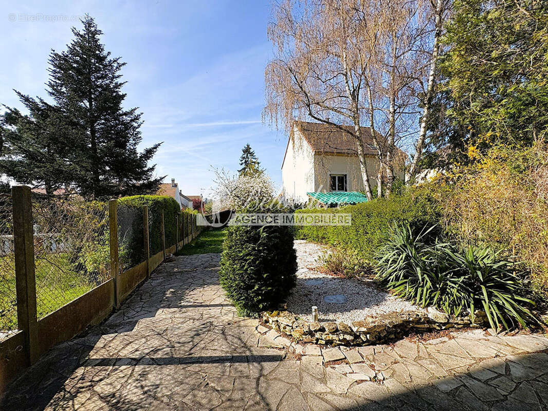 Maison à EAUBONNE