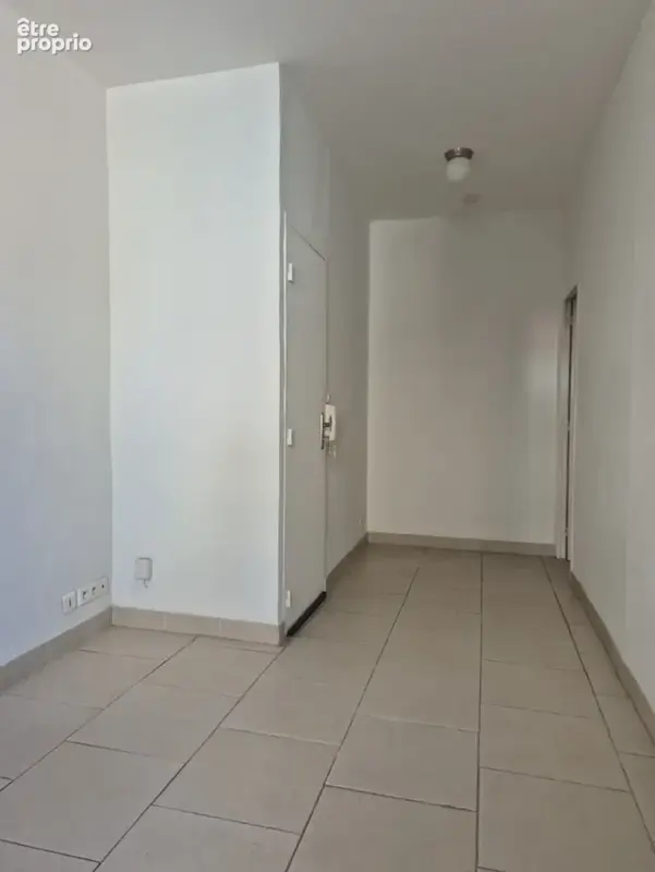 Appartement à vendre 2 pièces MARSEILLE 4EME ARRONDISSEMENT (13) - photo 5
