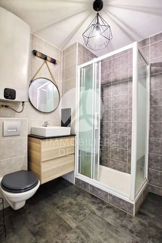 Appartement à LYON-8E