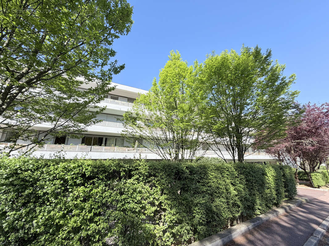 Appartement à RUEIL-MALMAISON