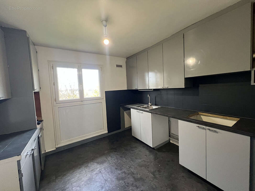 Appartement Saint Brice Sous Foret 3 pièce(s) 63.40 m2 - photo 3