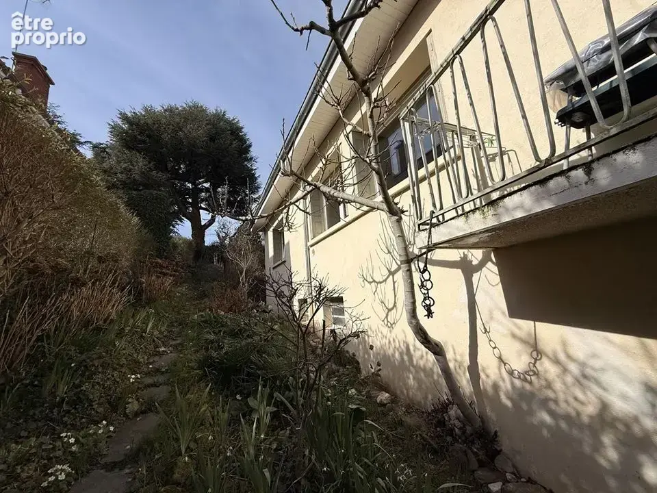 Maison 5 pièces 94 m² à vendre à Saint-Etienne (42000) - photo 2
