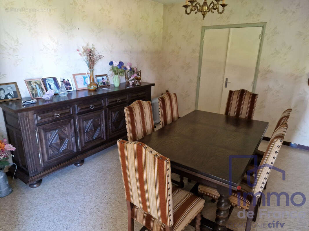 Maison à MONTBRISON