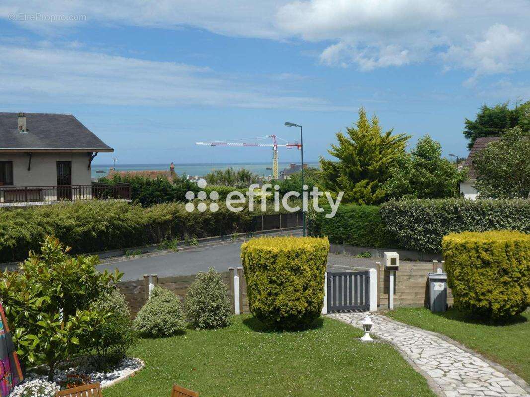 Maison à ARROMANCHES-LES-BAINS