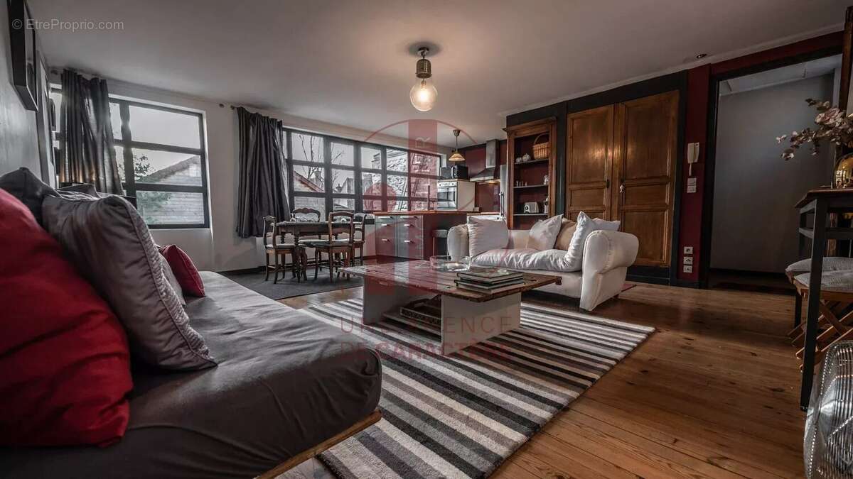 Maison à FONTAINEBLEAU