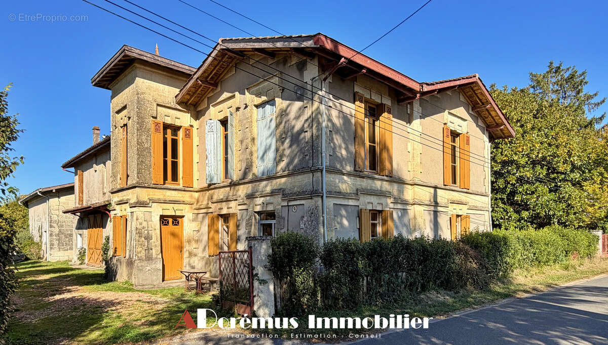 Maison à LATRESNE