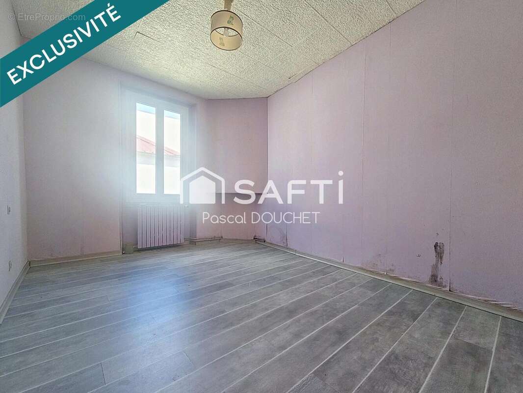Maison 126 m² à Dormans  - photo 7