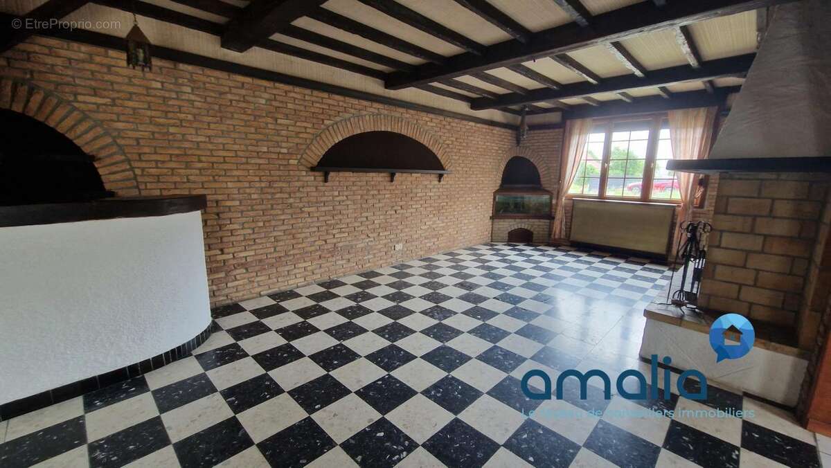 Maison 5 chambres 156m² habitables et 200m² de garage/atelier - photo 3