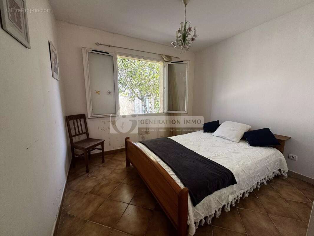 Maison de 4 chambres avec jardin à Arles - photo 8