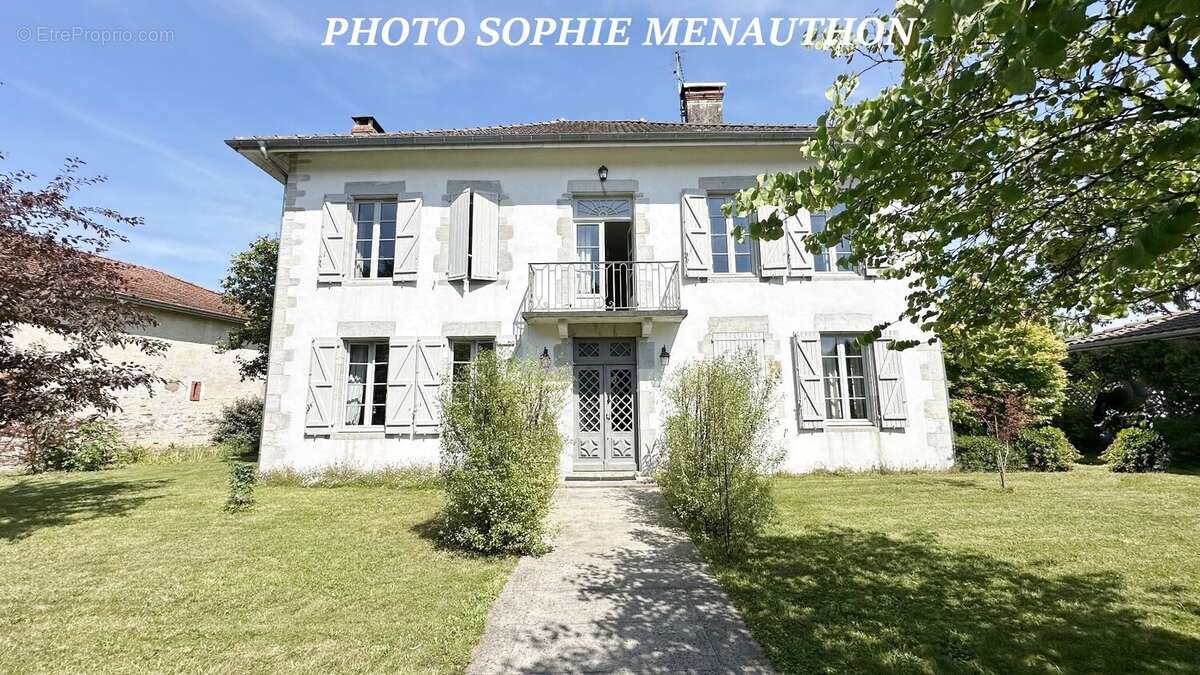 Maison à MAGESCQ