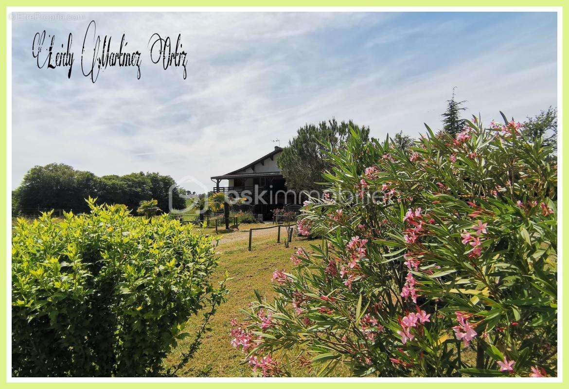 Appartement à CAZAUBON