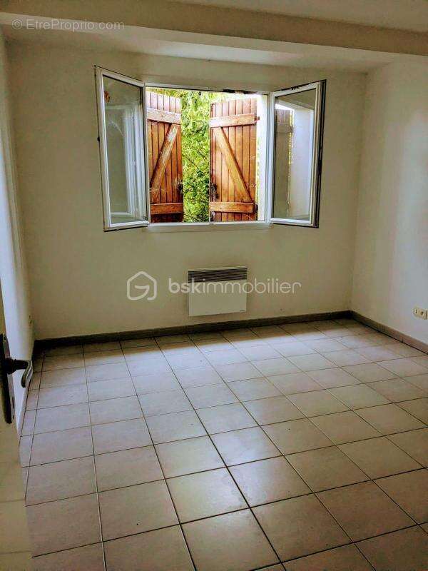 Appartement à CASTILLON-LA-BATAILLE