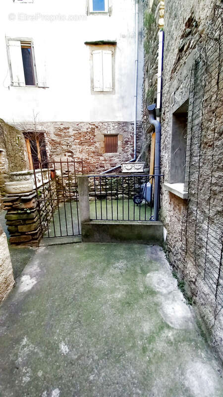 Maison à SAINT-GERVAIS-SUR-MARE