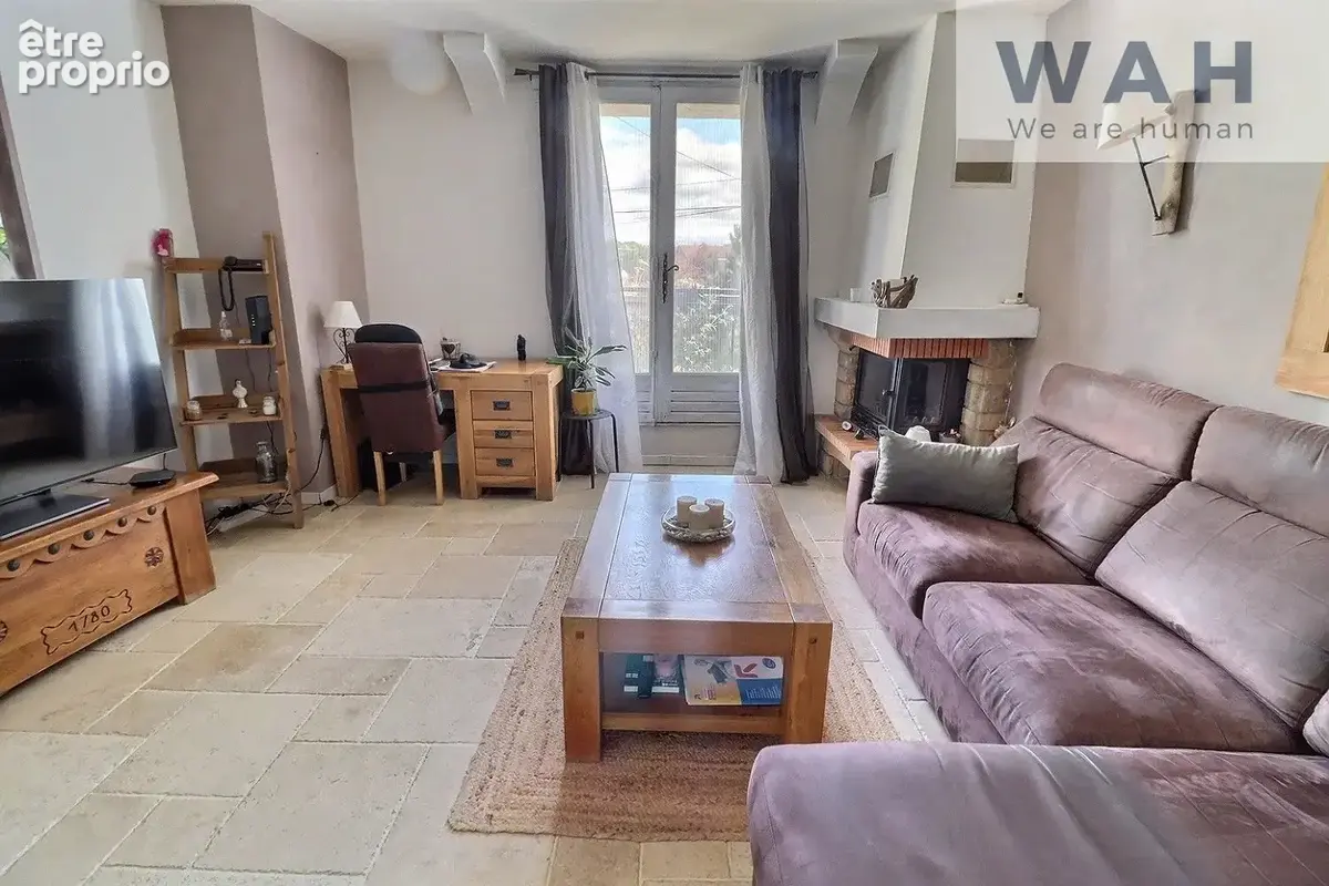 Vente maison vigneronne 5 pieces 34230 le pouget - photo 2