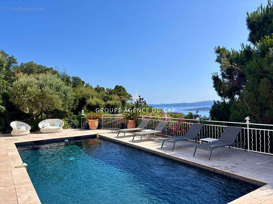 Maison à LES ISSAMBRES