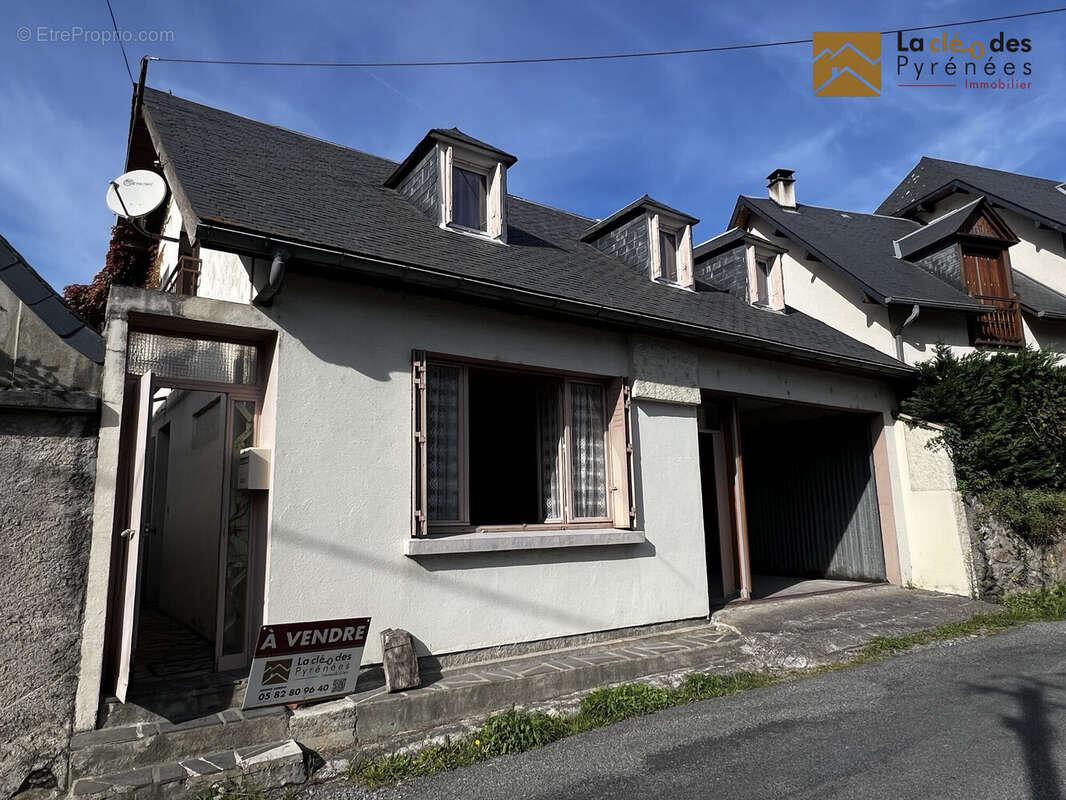 Maison à SARRANCOLIN